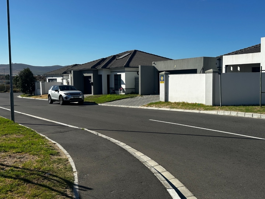 3 Bedroom Property for Sale in Table View Western Cape